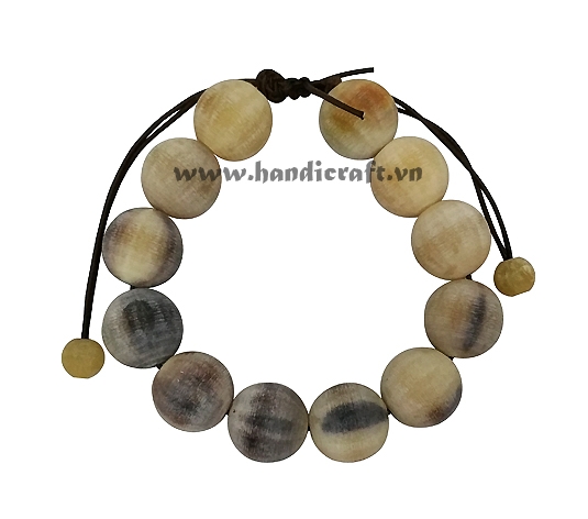 Matte horn beaded bangle bracelet