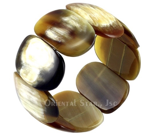 Oval horn tiles bangle bracelet