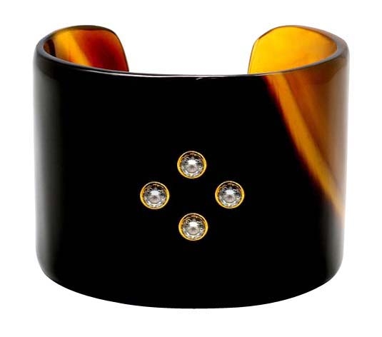 Wide horn cuff bracelet with specious stone