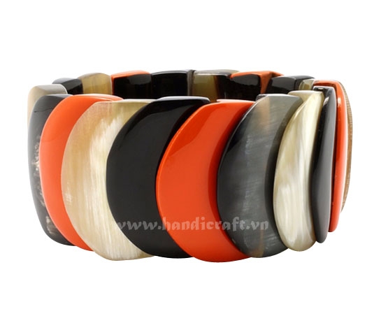 Horn & lacquer bracelet