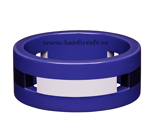 Horn & lacquer bangle