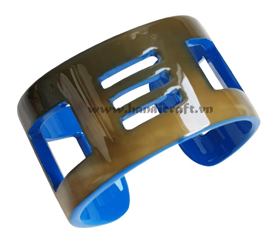 Horn & Lacquer Bracelet