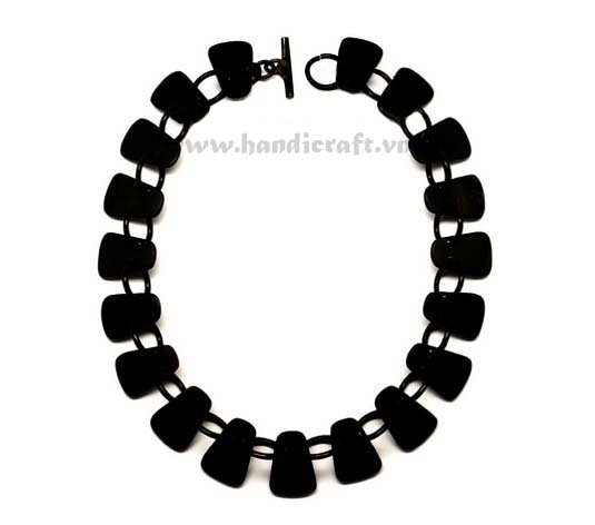 Black horn necklace