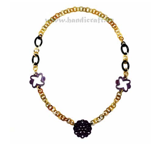 Yellow horn links with black horn flowers deco