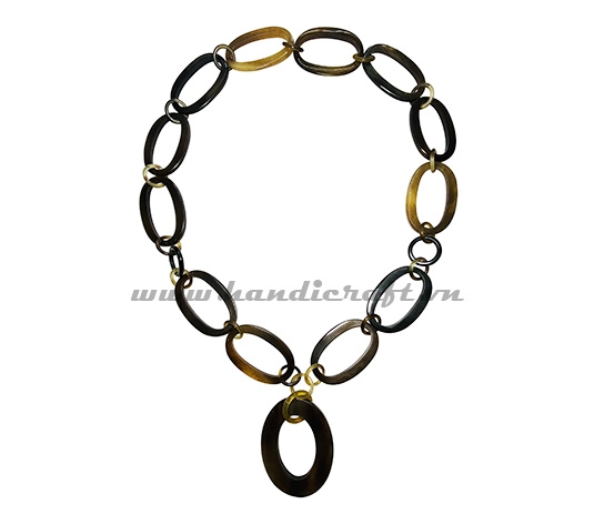 Natural oval horn necklace