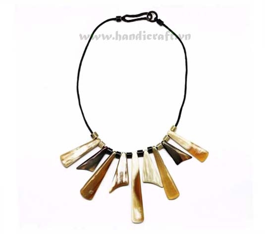 Tribal style necklace