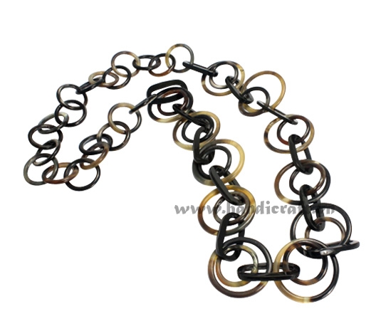 Double horn circles necklace