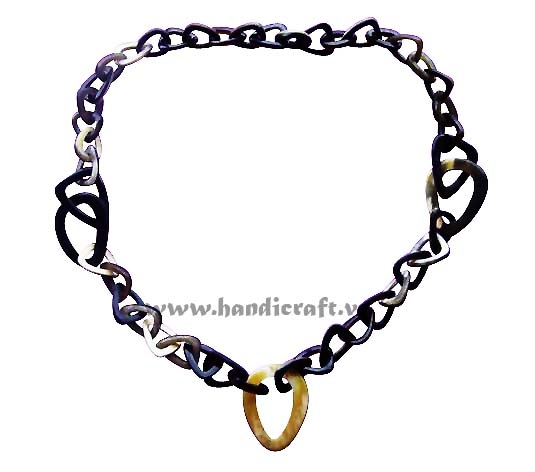 Dark horn chain necklace