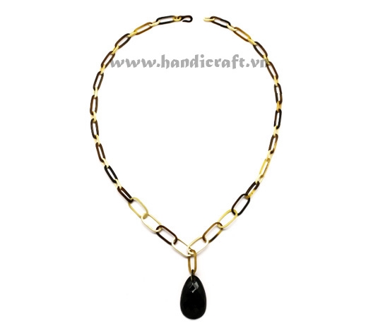 Oval horn link necklace
