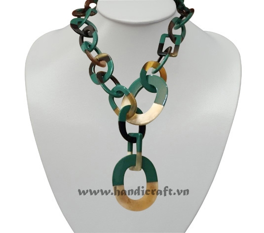 Buffalo horn with dark green lacquer necklace