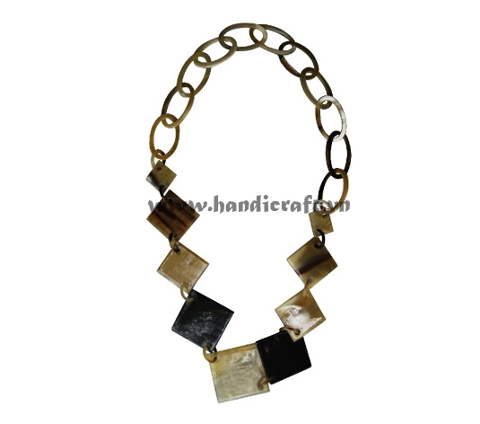 Square & oval horn necklace