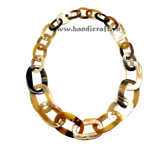 Oval horn links necklace