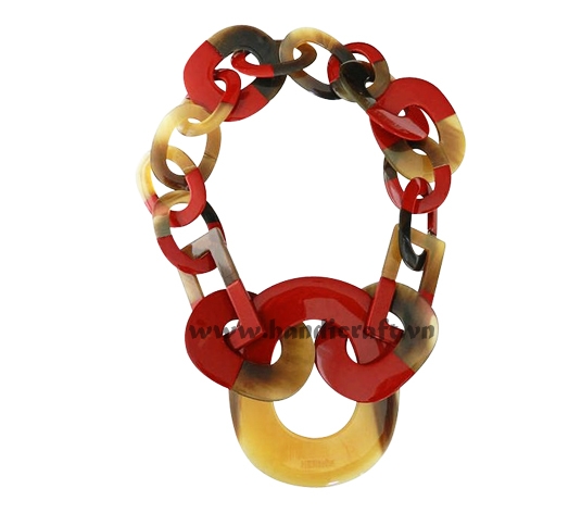 Horn & lacquer necklace