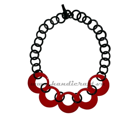 Horn & lacquer necklace