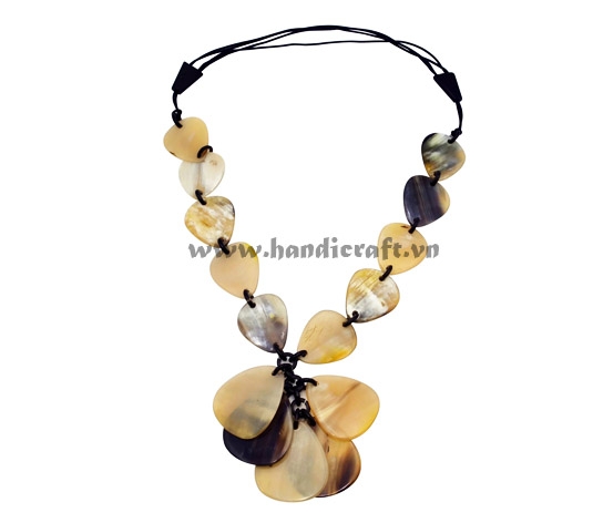 Natural horn necklace