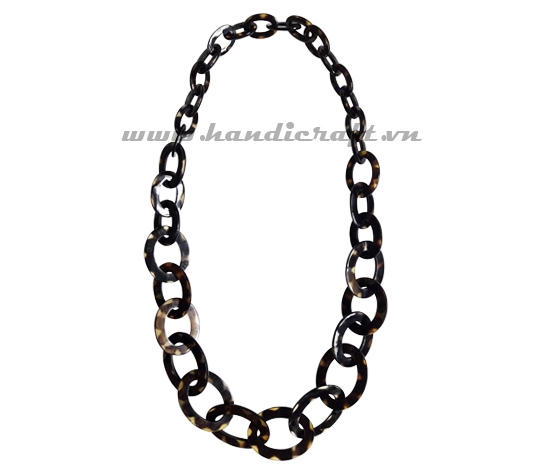 Oval horn links