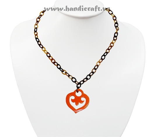 Horn & lacquer necklace