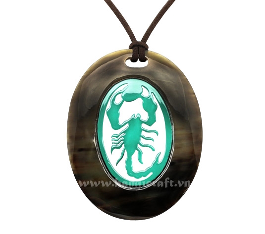 Horn & lacquer pendant