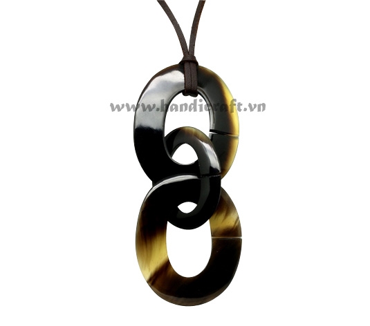 Horn pendant