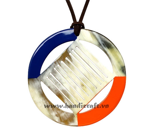 Horn & lacquer pendant