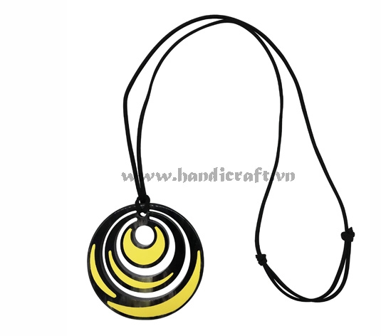 Horn & lacquer pendant