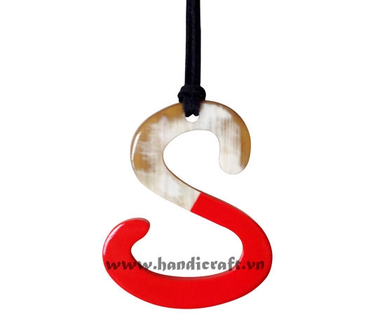 Horn & lacquer pendant