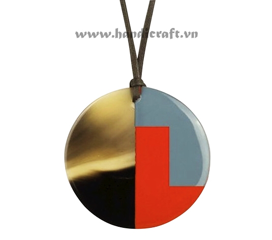 Horn & lacquer pendant