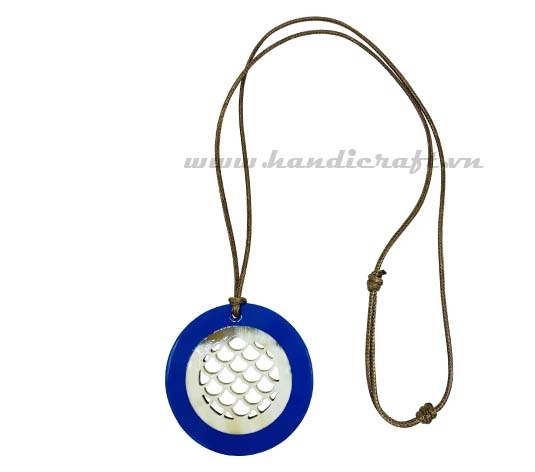 Horn & Lacquer Pendant