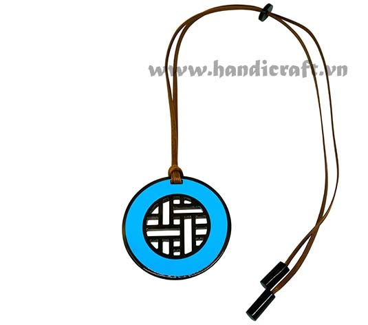 Horn & Lacquer Pendant