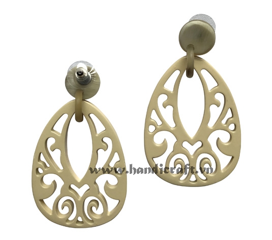Horn & Lacquer earrings