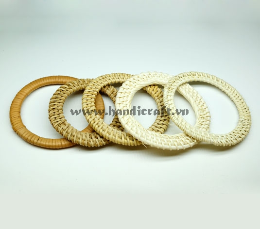 Flat rattan bracelet