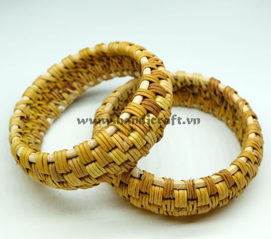 Natural rattan bracelet