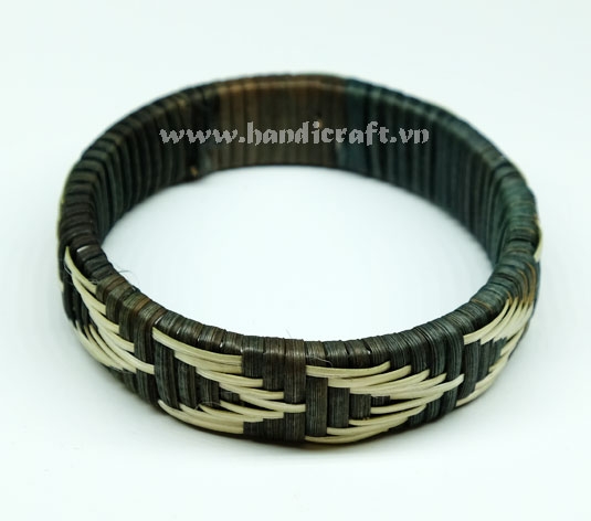 Natural rattan bracelet