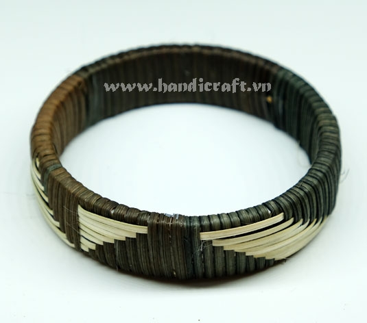 Natural rattan bracelet