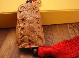 Những món đồ mang ý nghĩa phong thủy cho xe hơi 
