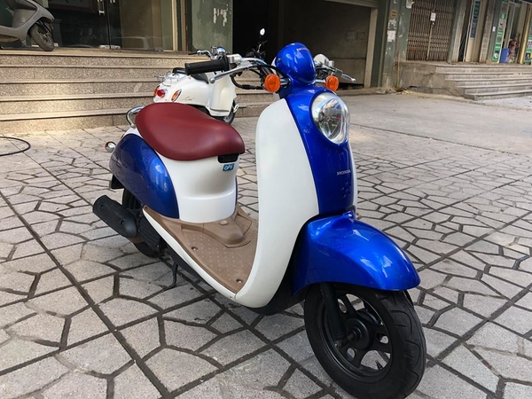 Xe ga 50cc Crea Scoopy màu cam mới