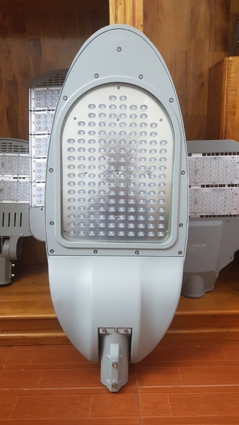 den-duong-led-kavens-200w-ked117