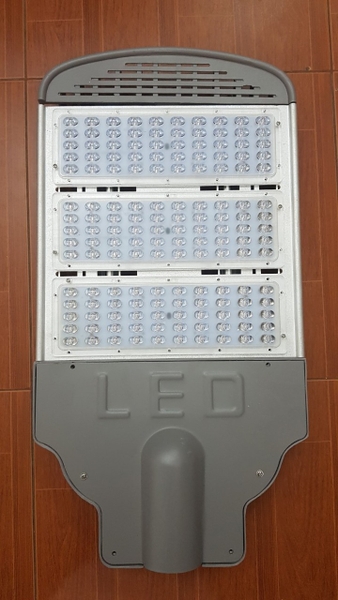 den-duong-led-kavens-150w-ked118