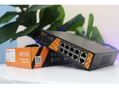 Switch Poe Camera MIXE PC402-Mini gồm 4 cổng POE RJ45 10/100M và 2 cổng UPlink tốc độ 10/100m