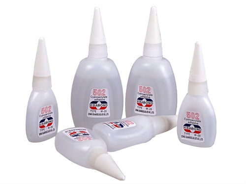 Mẹo hay khắc phục nhanh khi bị dính keo 502.