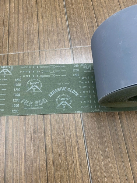 Giấy nhám vải độ nhám P1200, chất liệu nền vải, hãng Fujistar Sankyo