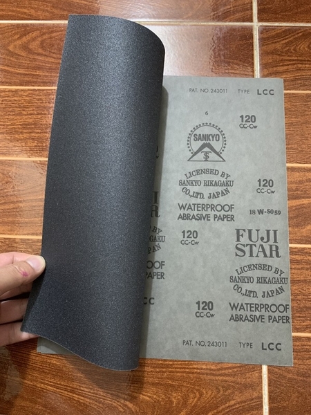 Giấy nhám Fuji Star Sankyo Nhật Bản, nhám thô P120, màu xám, kích thước A4