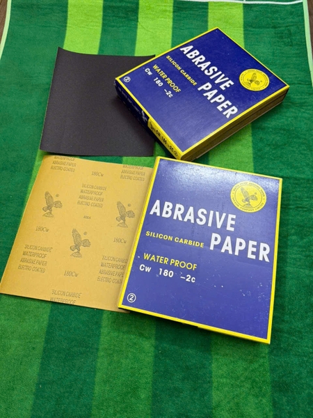 Giấy giáp thô, độ nhám P180, hãng Đại Bàng, kích thước 9''x11'' (Tờ A4)