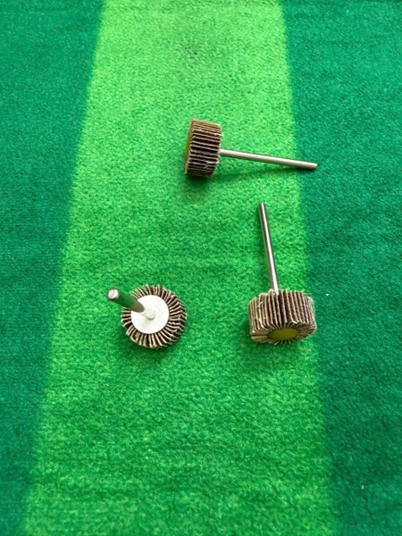 Nhám trụ carem 20x10x3mm
