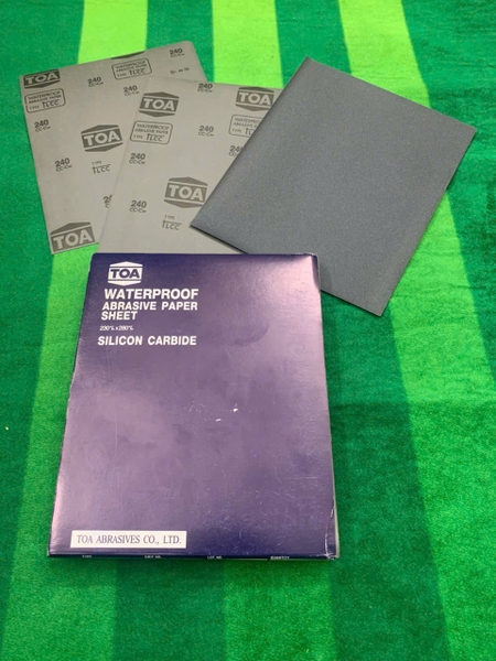 Giấy nhám TOA, mã LCC, độ nhám P240, kích thước 230mmx280mm