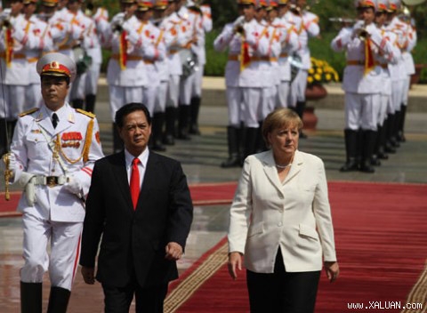 Dấu ấn người phụ nữ quyền lực thế giới - Angela Merkel