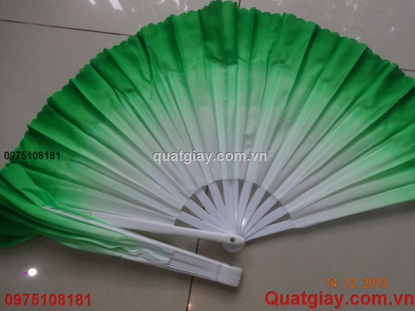 Quạt múa