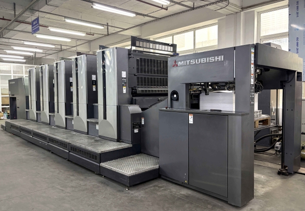 Máy Mitshubishi 5 màu khổ 75 x 105cm