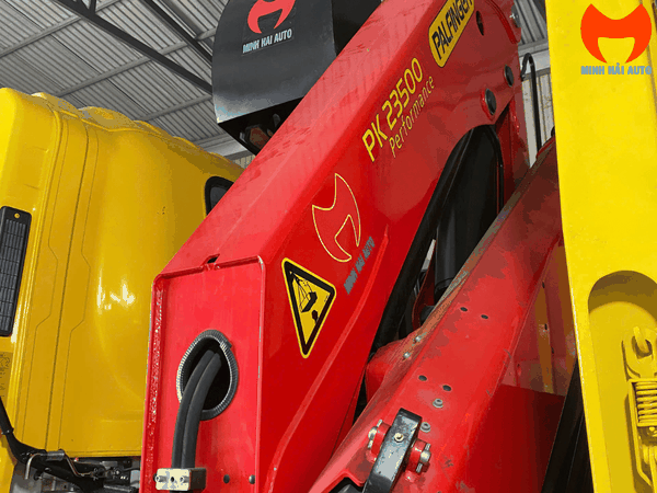 ban-cau-gap-10-tan-palfinger-pk-23500