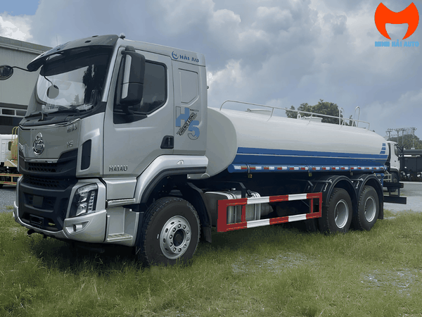 xe-bon-phun-nuoc-chenglong-h5-13-khoi-3-chan